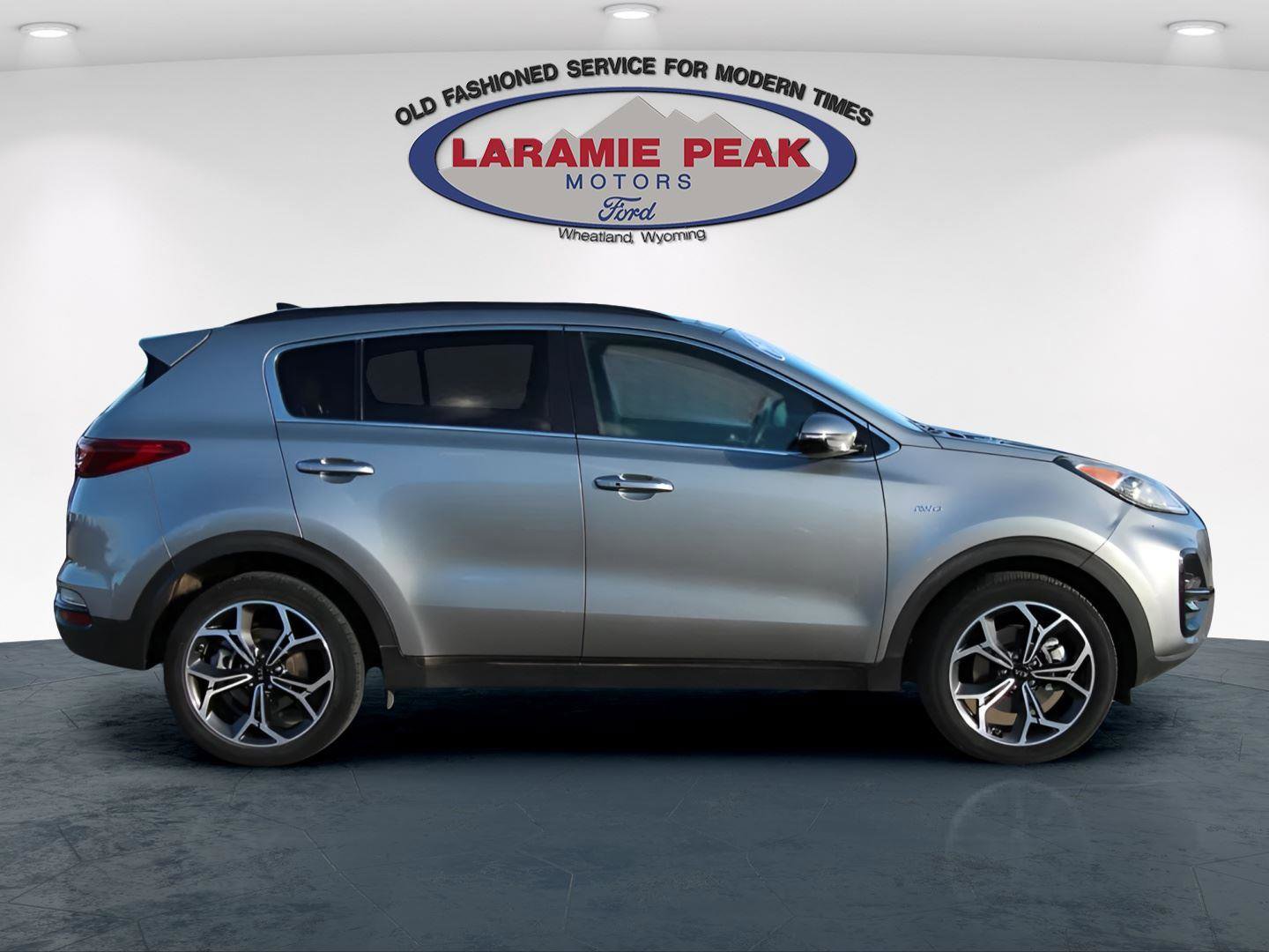 Used 2020 Kia Sportage SX image 2