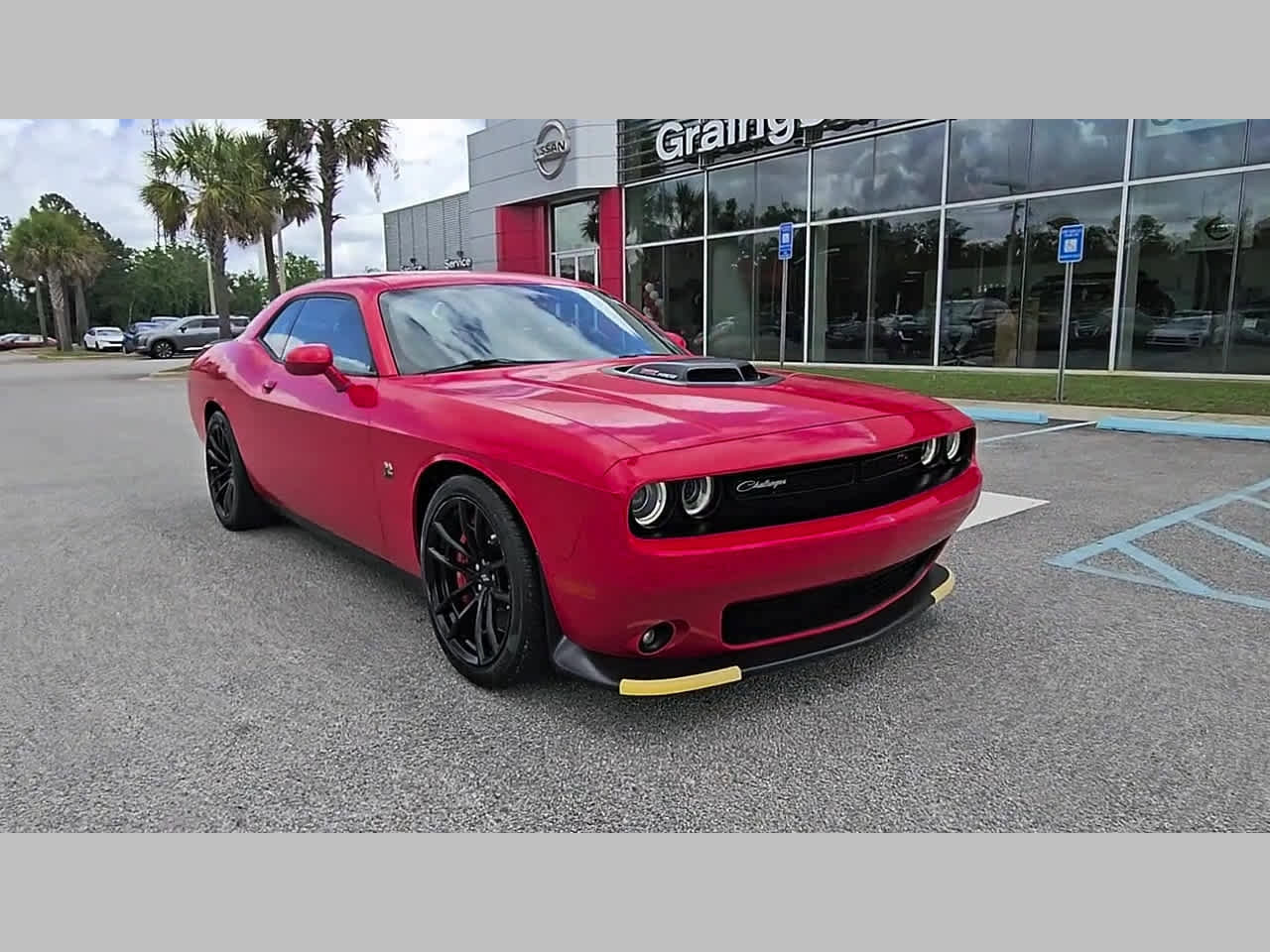 Used 2019 Dodge Challenger R/T Scat Pack w/ Shaker Package RWD image 17