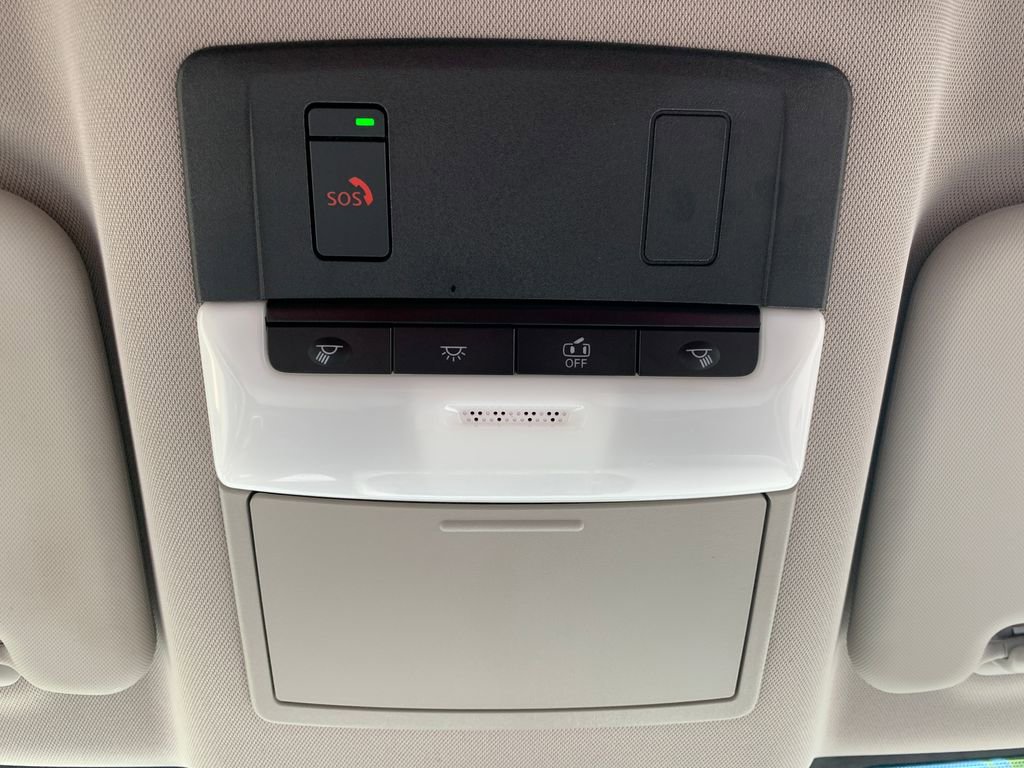 Used 2022 Nissan Rogue SV FWD image 20