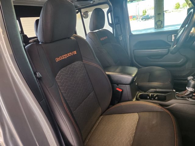 Used 2022 Jeep Gladiator Mojave AWD/4WD image 16