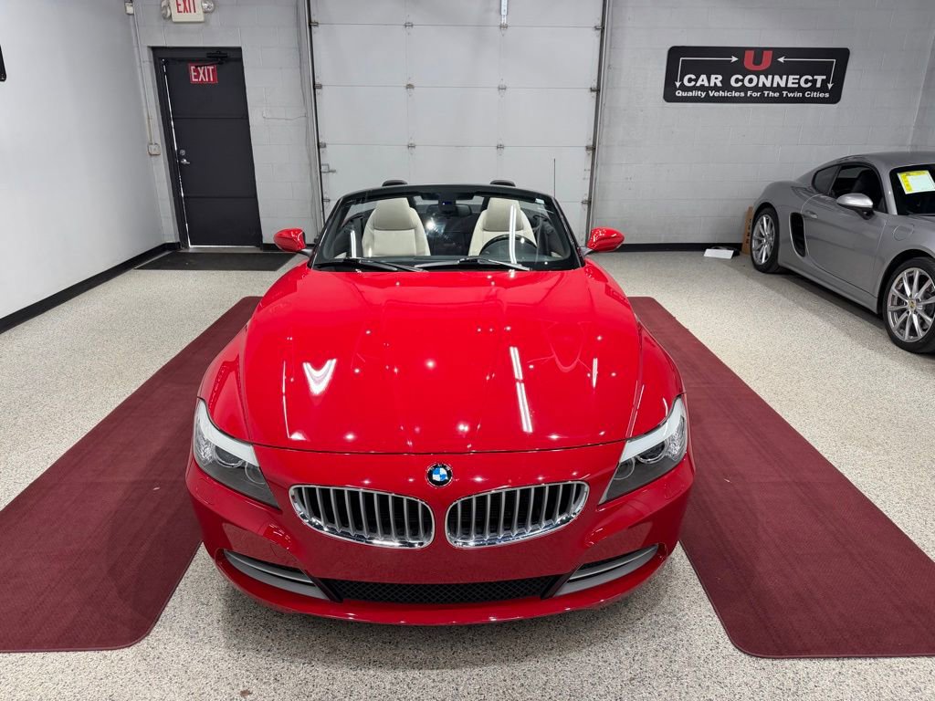 Used 2010 BMW Z4 sDrive35i image 7