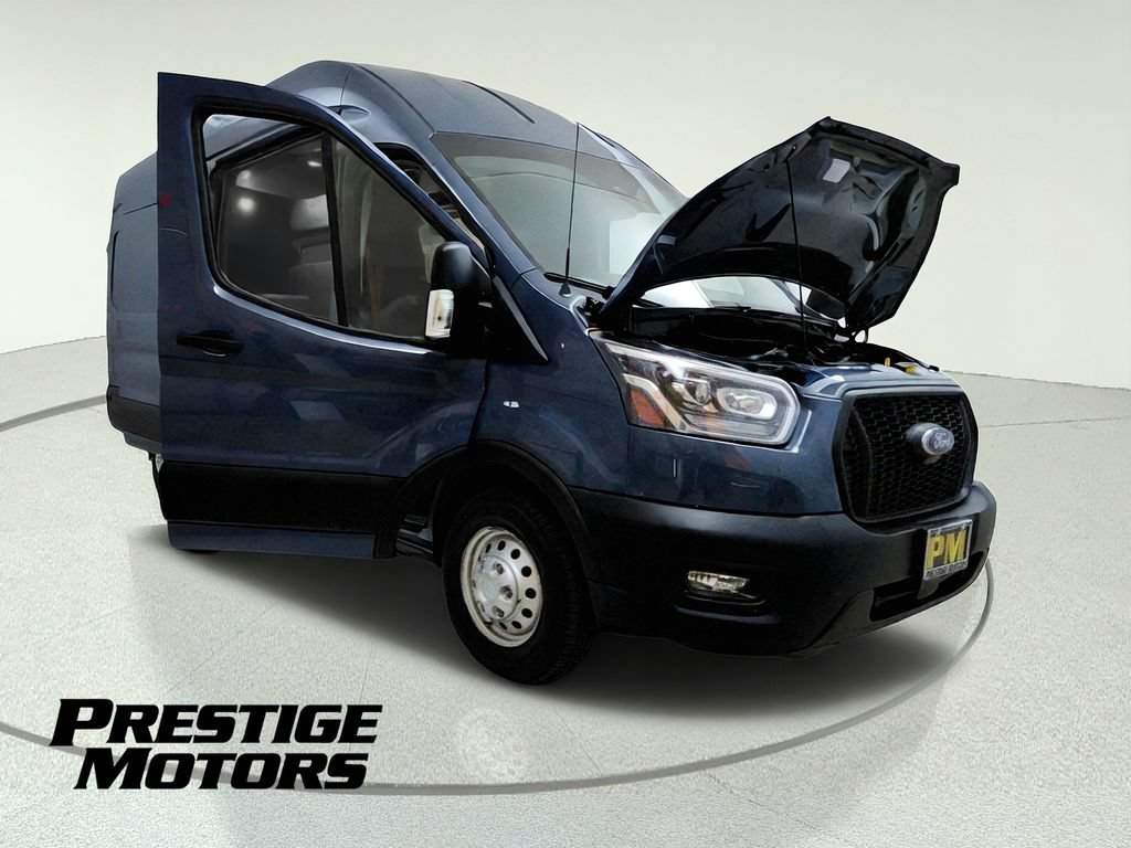 Used 2022 Ford Transit 250 148 High Roof Extended AWD w/ Parcel Delivery Package image 11