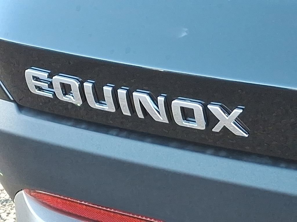 New 2026 Chevrolet Equinox LT w/ Convenience Package II image 11