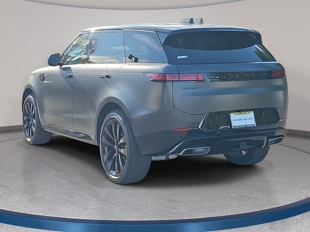 New 2026 Land Rover Range Rover Sport Dynamic SE image 7