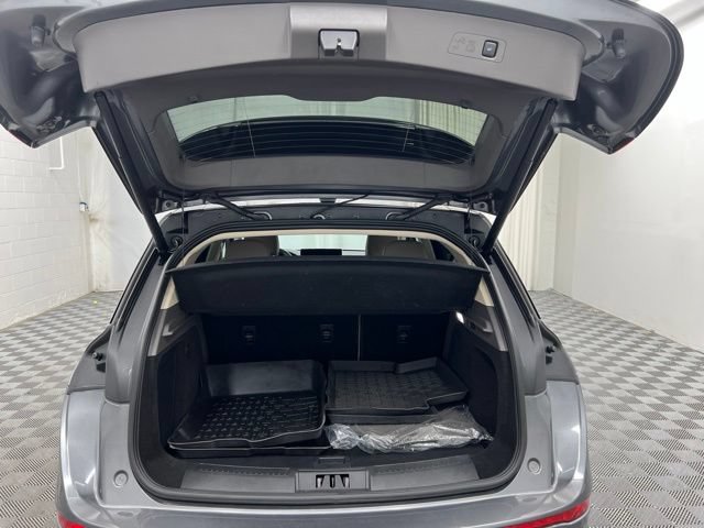 Certified 2023 Lincoln Corsair AWD w/ Equipment Group 101A image 8