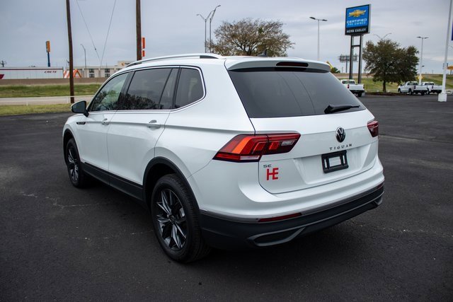 Used 2023 Volkswagen Tiguan SE image 5