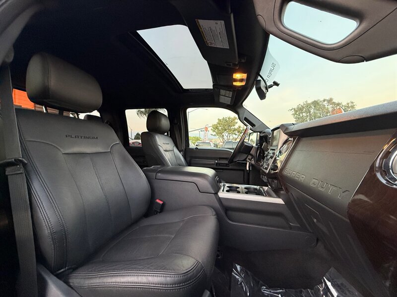 Used 2015 Ford F250 Platinum w/ FX4 Off-Road Package AWD/4WD image 39