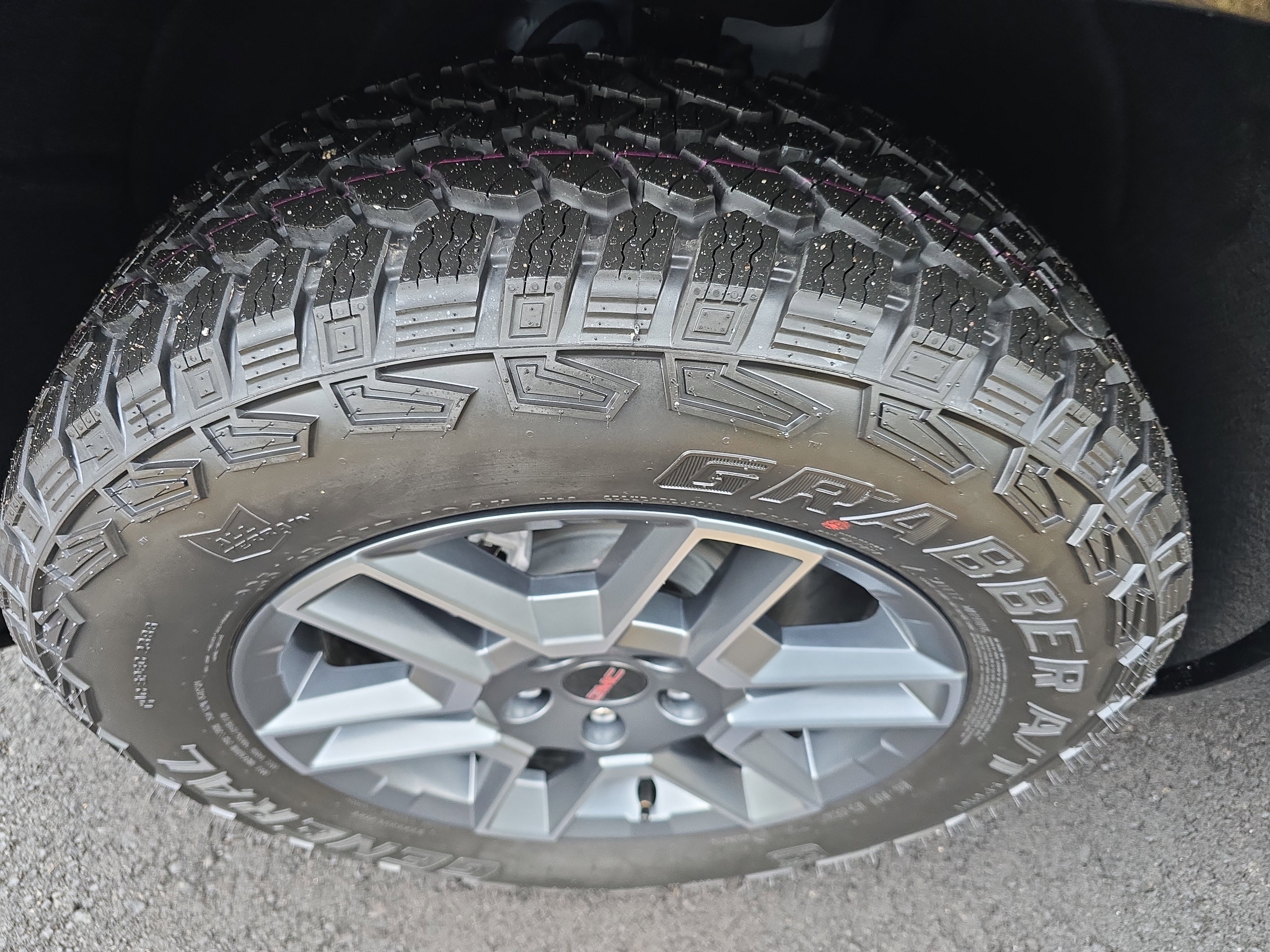 New 2026 GMC Terrain AT4 w/ LPO, Floor Liner Package image 11