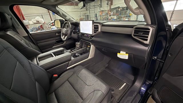 Used 2024 Toyota Tundra Limited AWD/4WD image 19