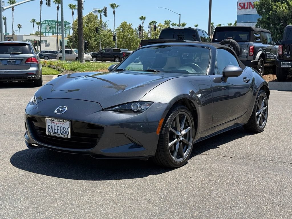 Used 2017 MAZDA MX-5 Miata Grand Touring RWD image 10