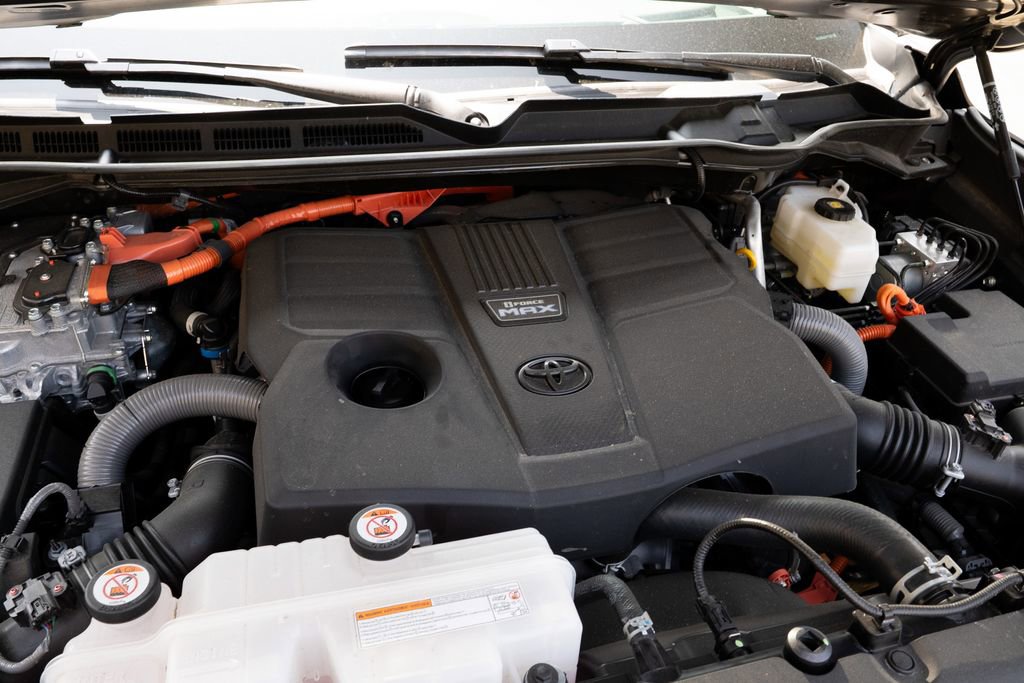 New 2025 Toyota Tundra Platinum w/ TRD Off-Road Package image 44