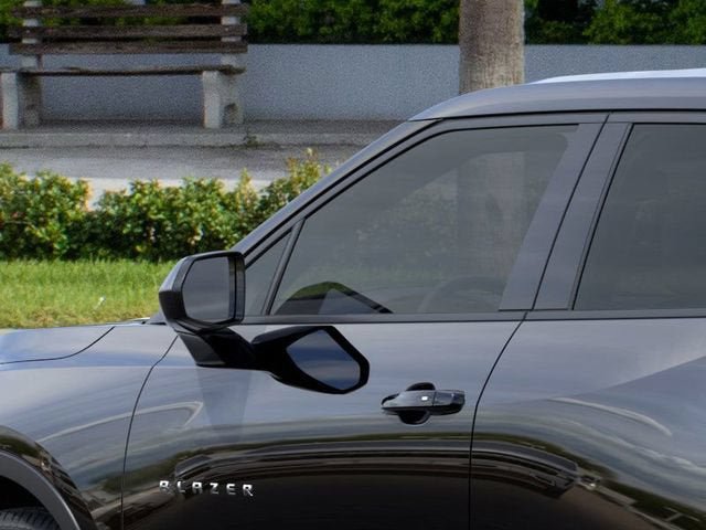 New 2025 Chevrolet Blazer LT FWD image 12