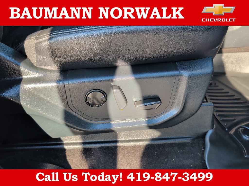 Used 2020 Ford Expedition XLT w/ Equipment Group 202A AWD/4WD image 36