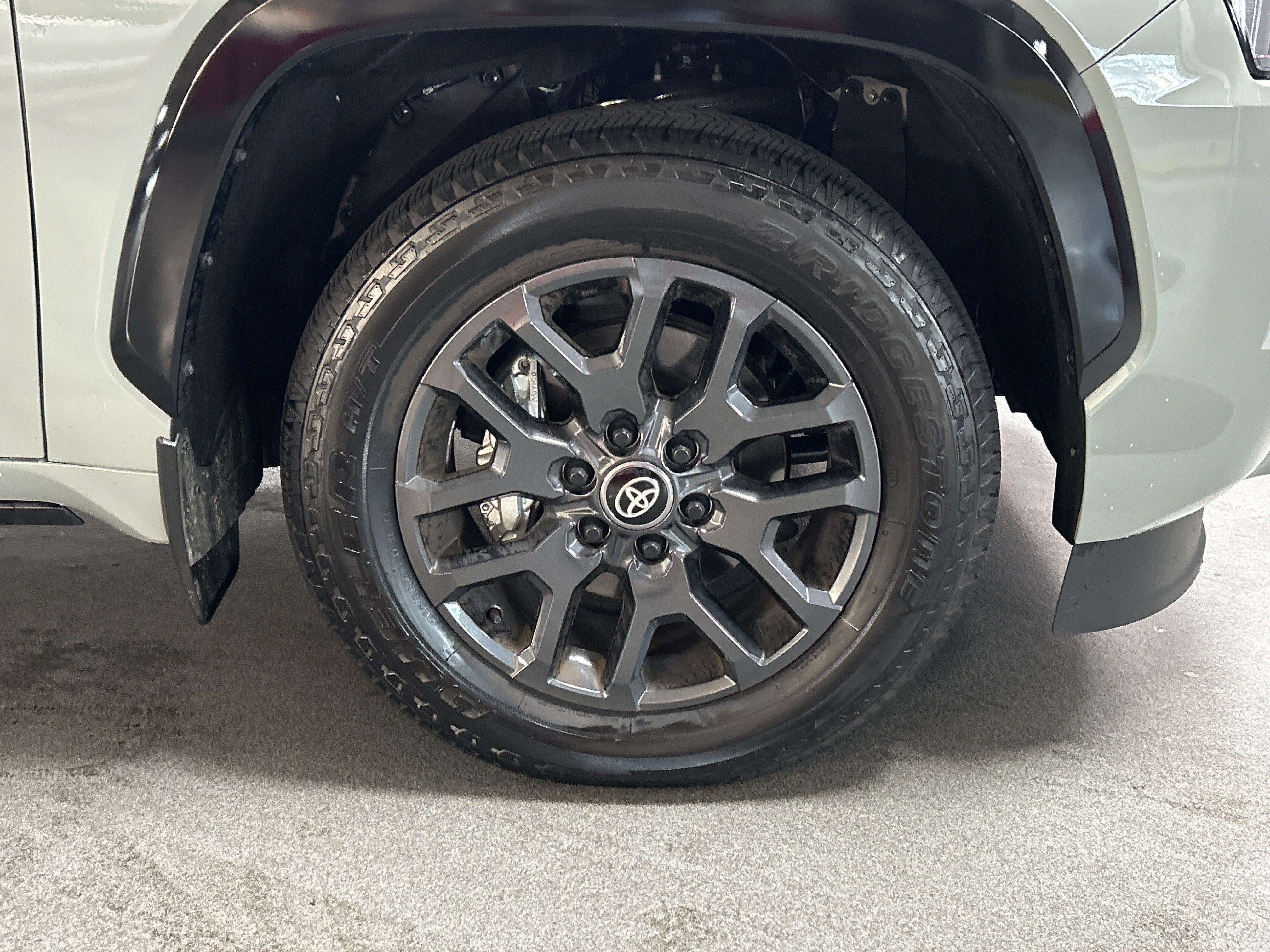 Used 2026 Toyota Sequoia Platinum AWD/4WD image 14