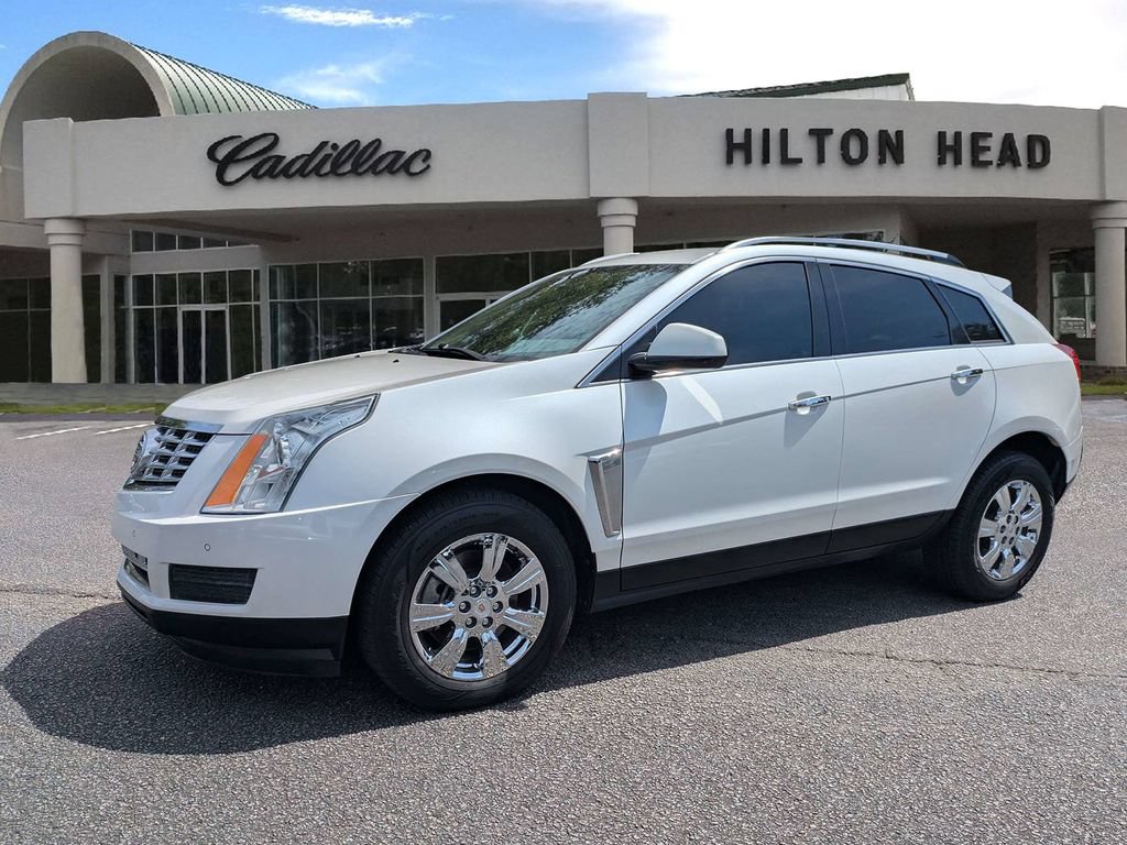 Used 2015 Cadillac SRX Luxury w/ Driver Awareness Package FWD image 2