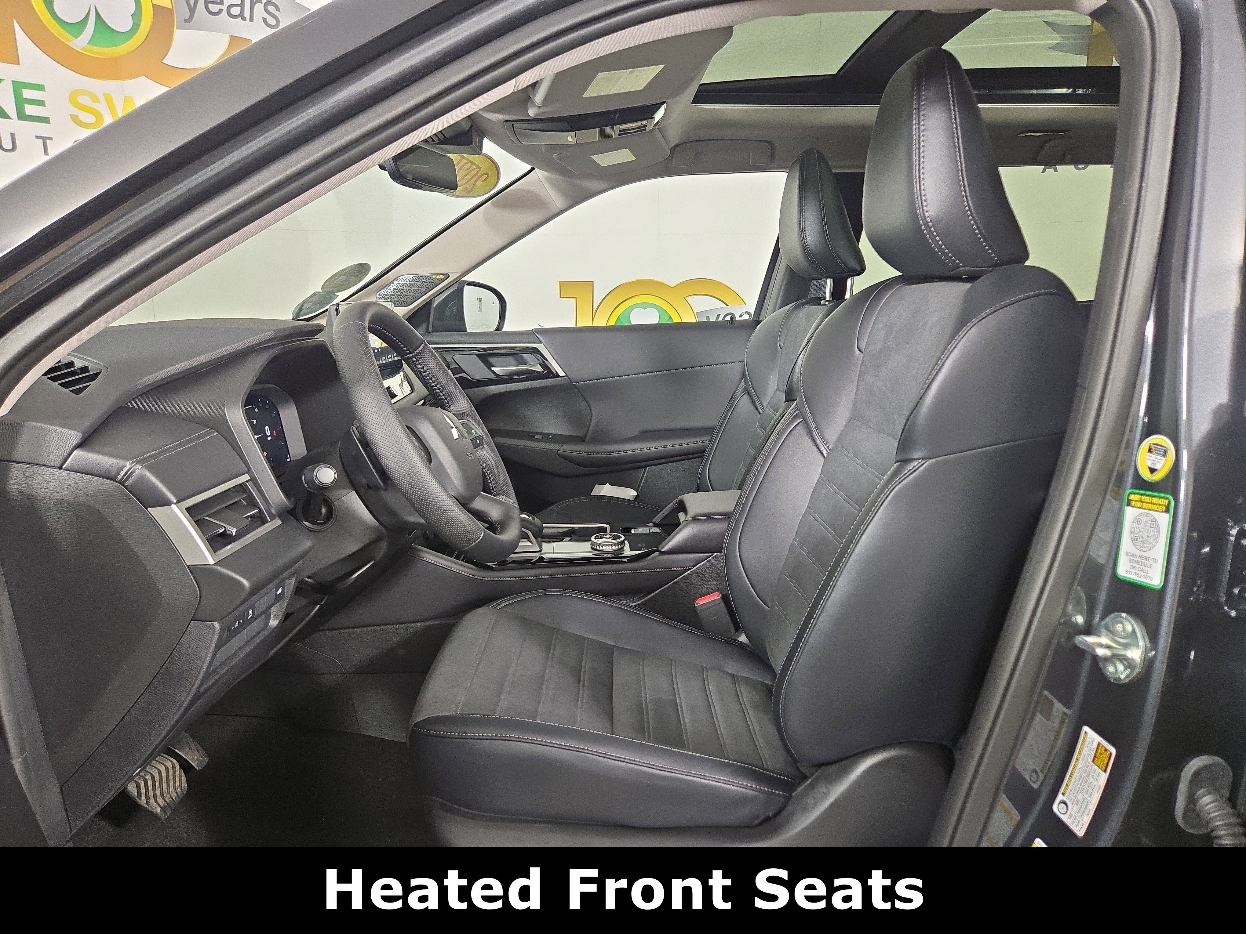 New 2026 Mitsubishi Outlander SE image 10