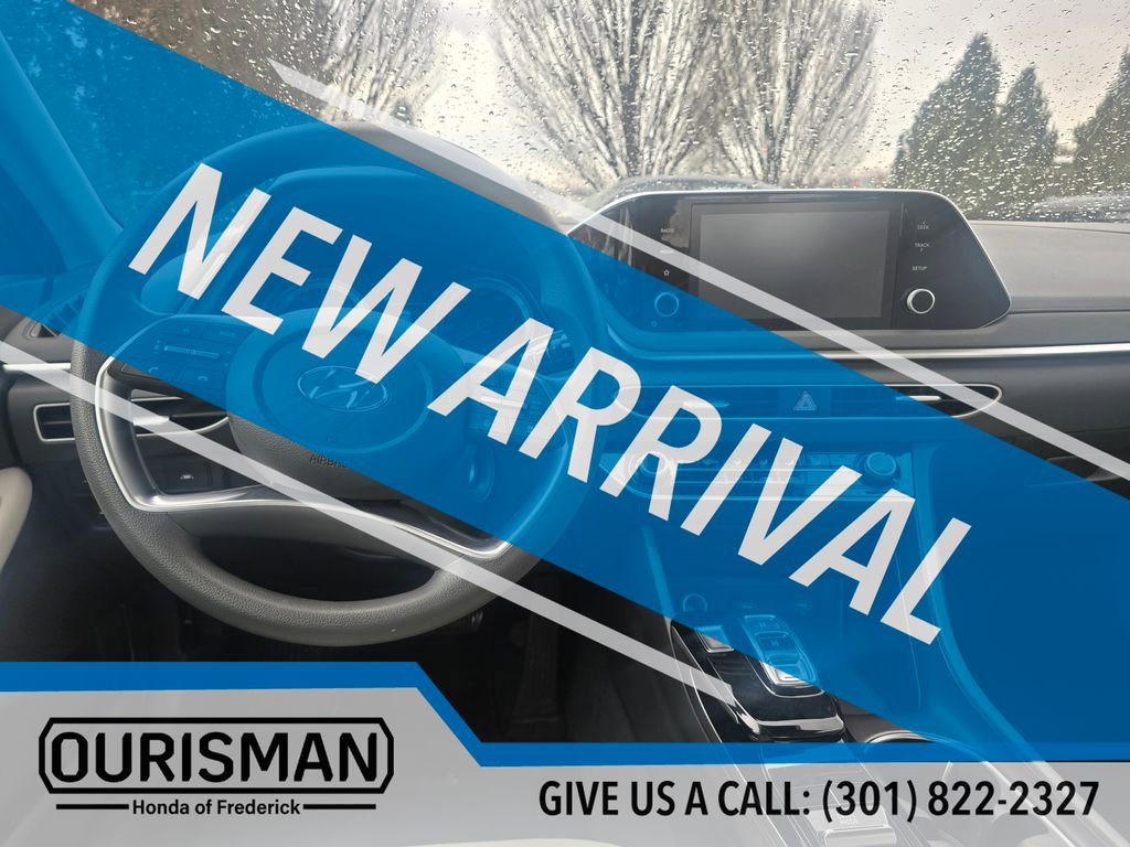 Used 2023 Hyundai Sonata SE w/ Cargo Package image 12