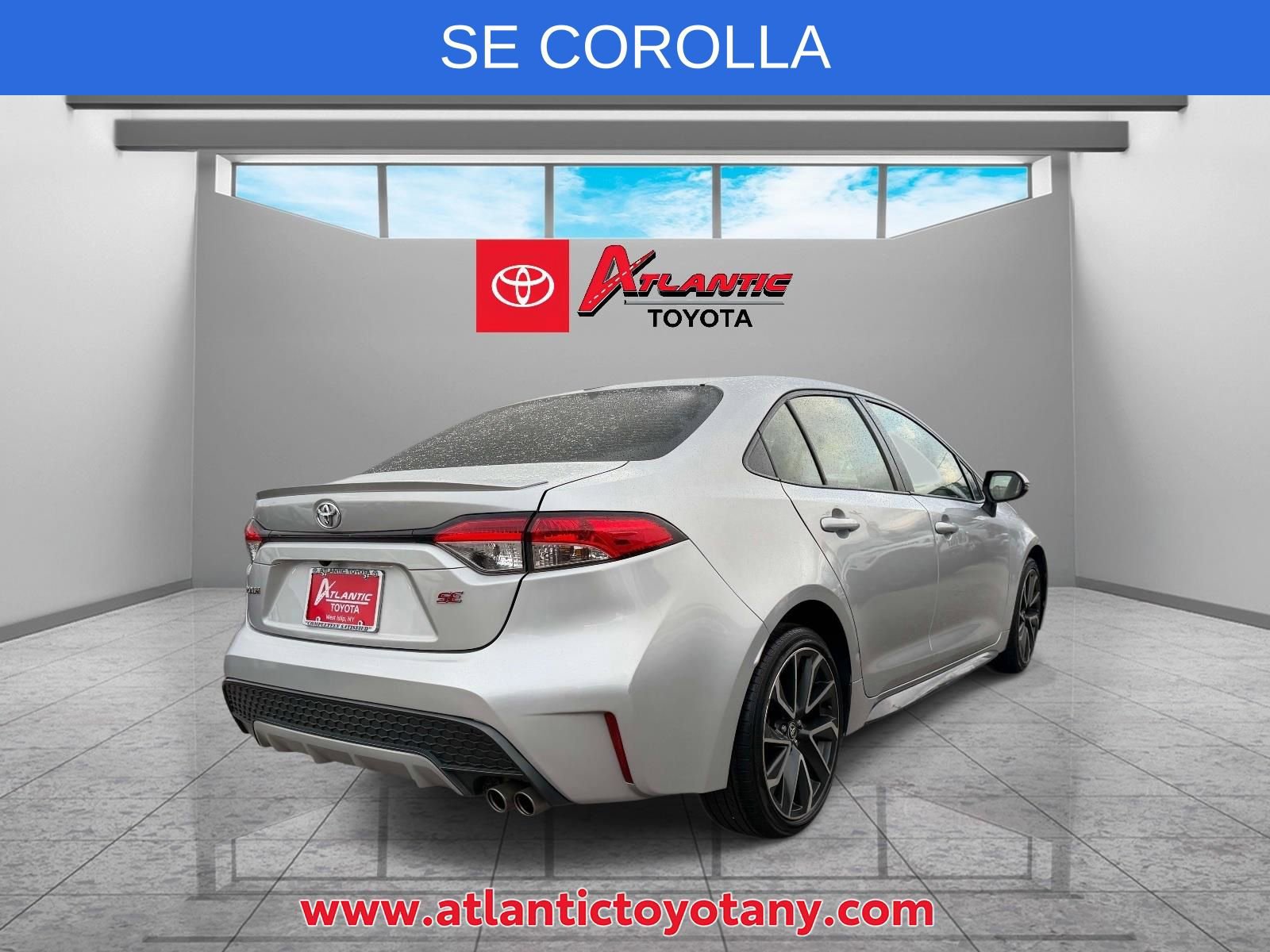 Used 2022 Toyota Corolla SE w/ SE Premium Package FWD image 5