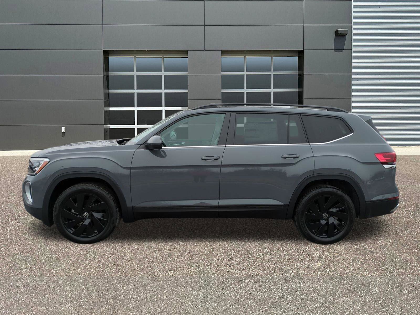 New 2026 Volkswagen Atlas SE AWD/4WD image 4