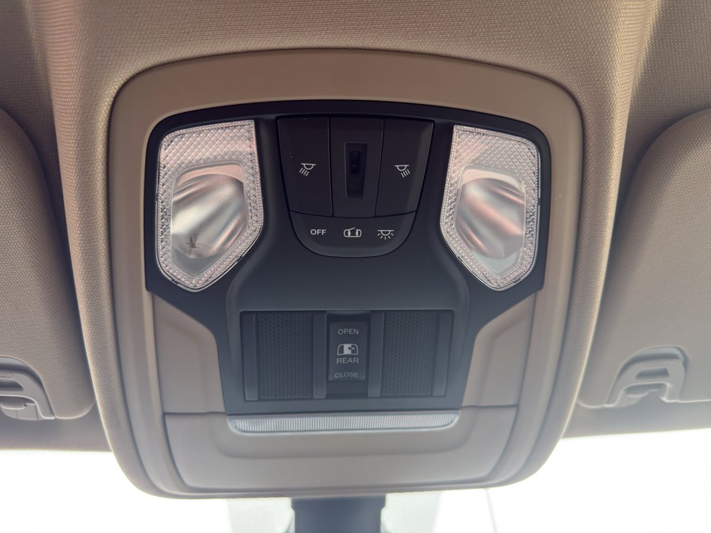 Used 2020 RAM 1500 Big Horn image 23