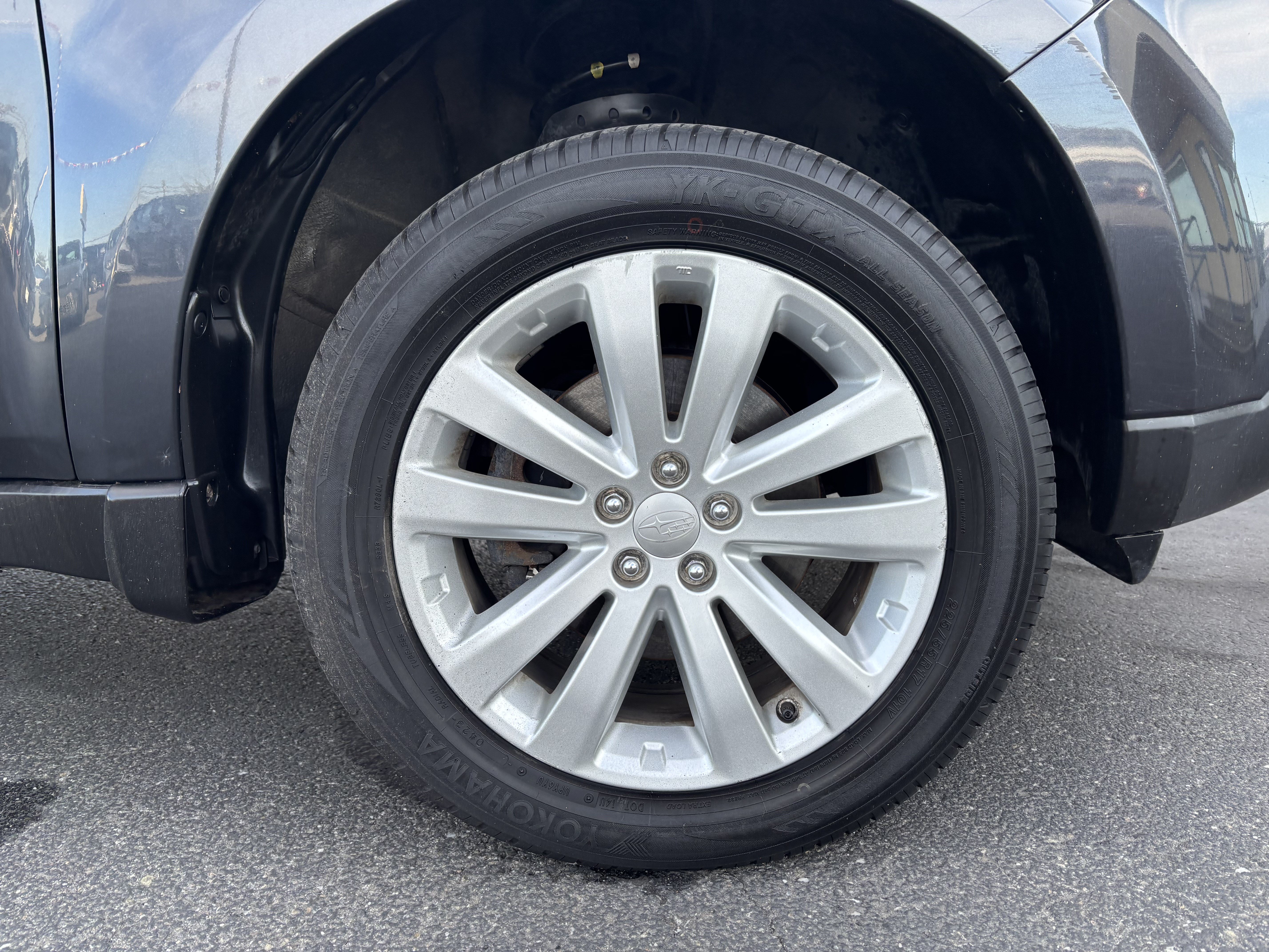 Used 2012 Subaru Forester 2.5X Limited AWD/4WD image 9