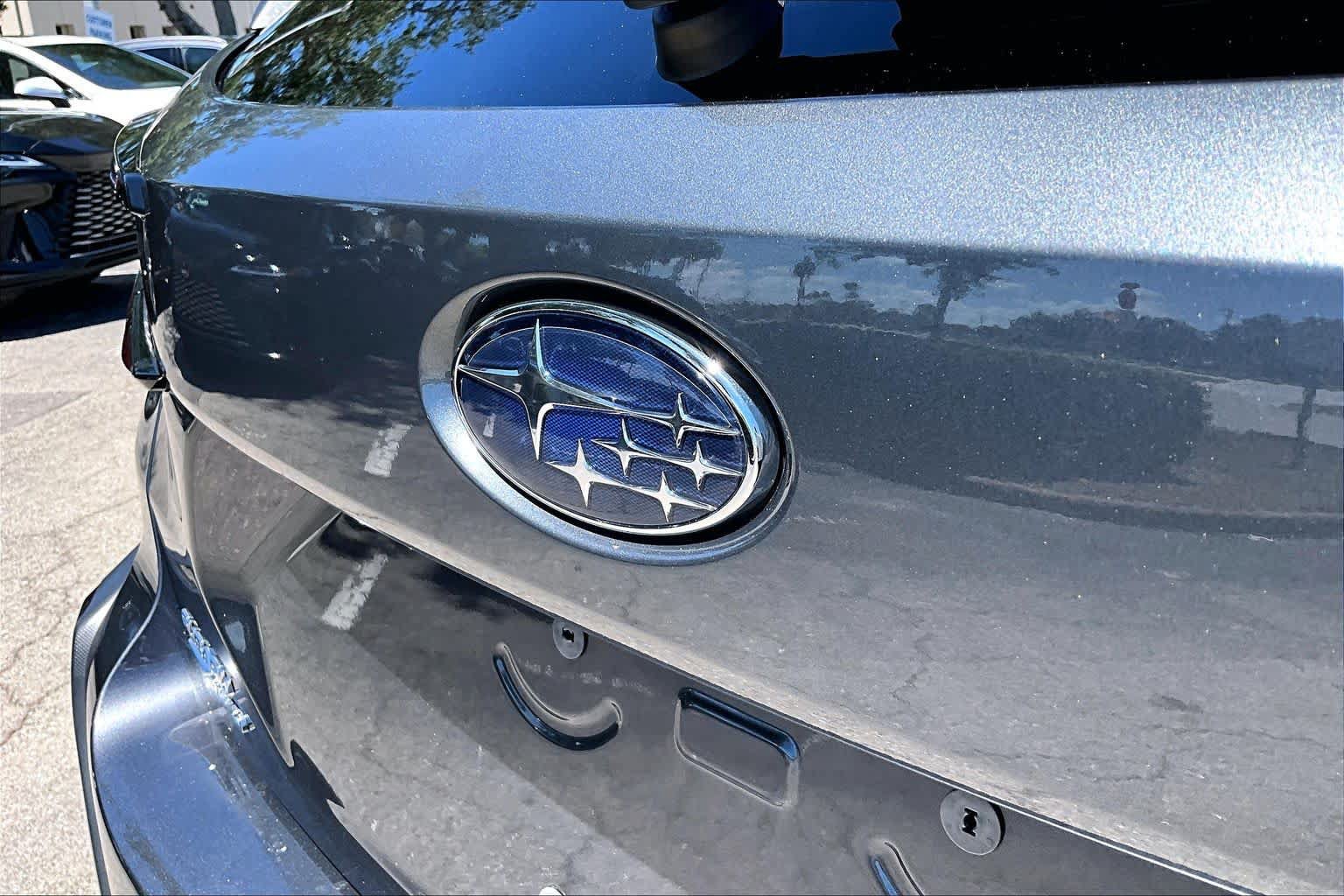 Used 2025 Subaru Crosstrek 2.5i Limited AWD/4WD image 60