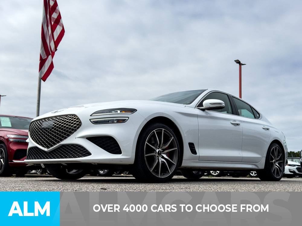 Used 2025 Genesis G70 2.5T RWD image 2