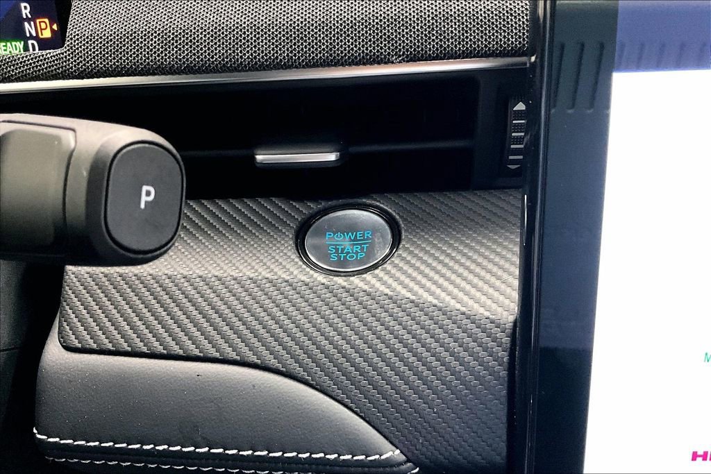 Used 2025 Ford Mustang Mach-E Premium image 21