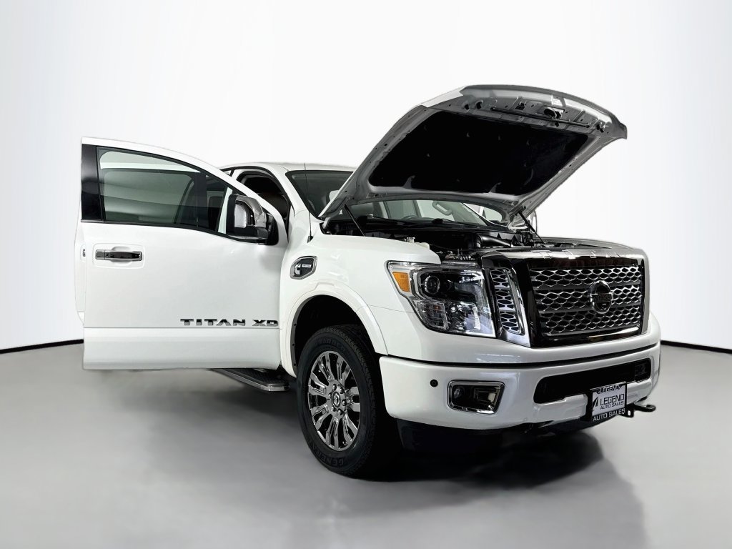 Used 2017 Nissan Titan Platinum Reserve AWD/4WD image 29