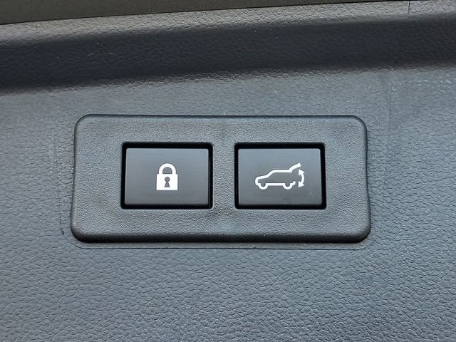 Used 2025 Subaru Outback Onyx Edition image 33