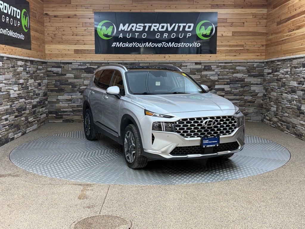 Used 2022 Hyundai Santa Fe Limited AWD/4WD image 2