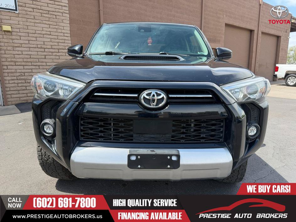 Used 2022 Toyota 4Runner TRD Off-Road AWD/4WD image 3