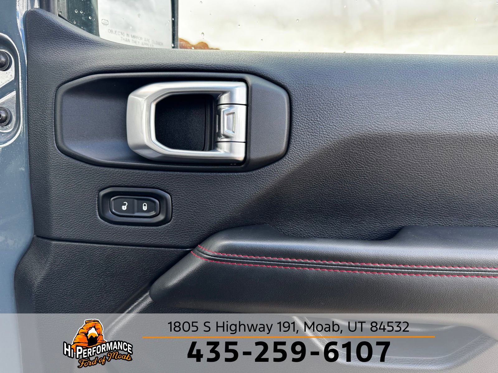 Used 2024 Jeep Wrangler Unlimited Rubicon AWD/4WD image 38