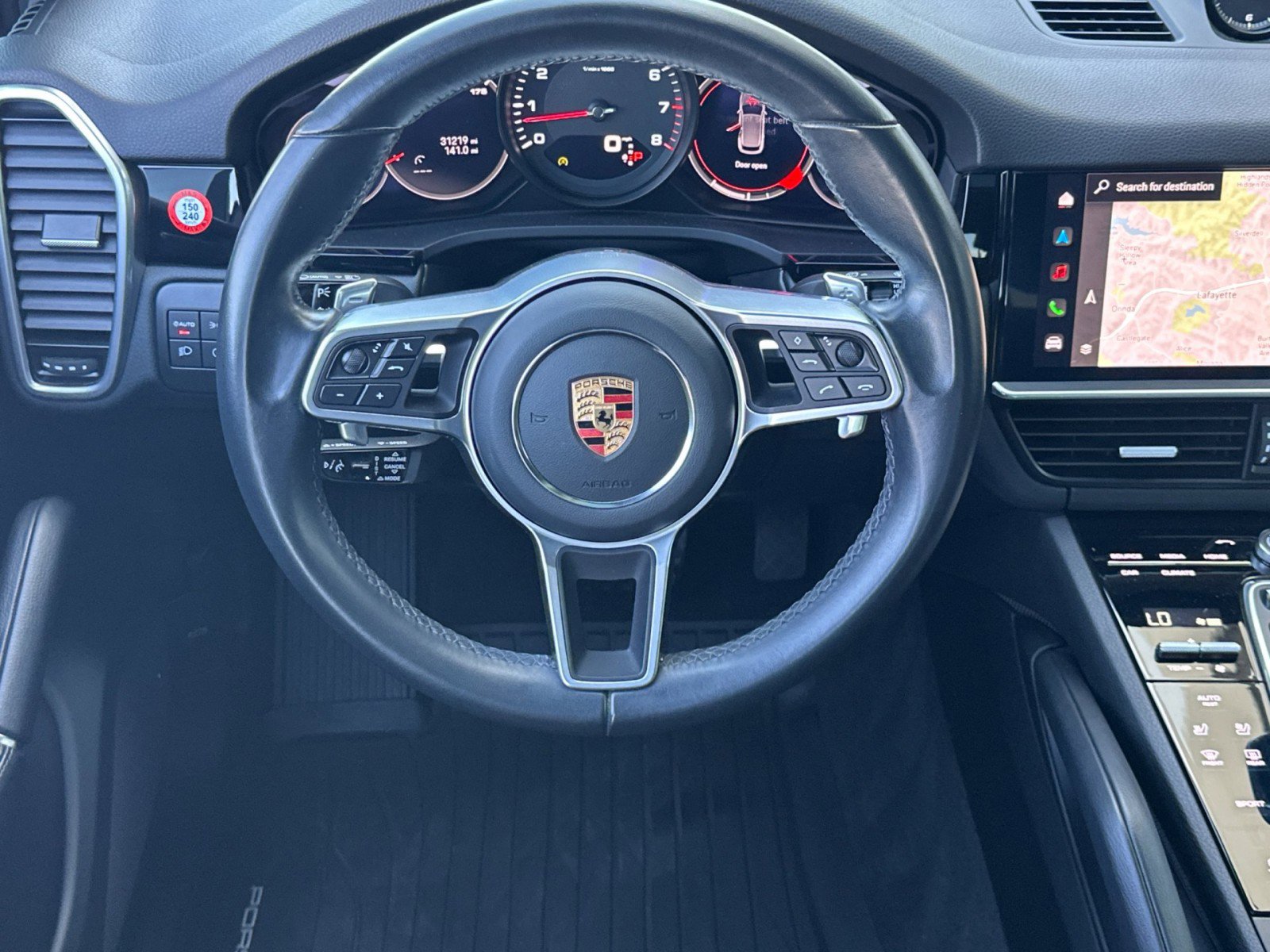 Used 2023 Porsche Cayenne Platinum Edition image 14