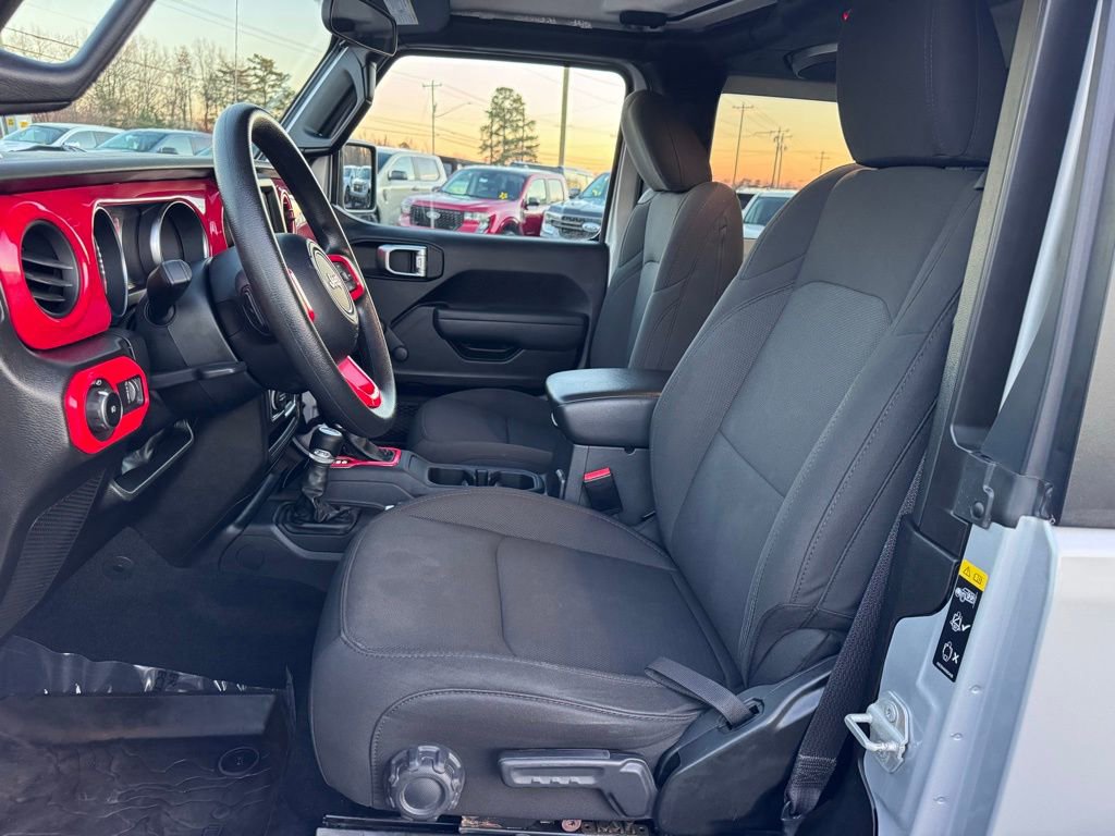 Used 2023 Jeep Wrangler Sport image 18