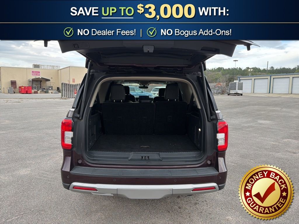 Used 2024 Ford Expedition Max XLT image 13