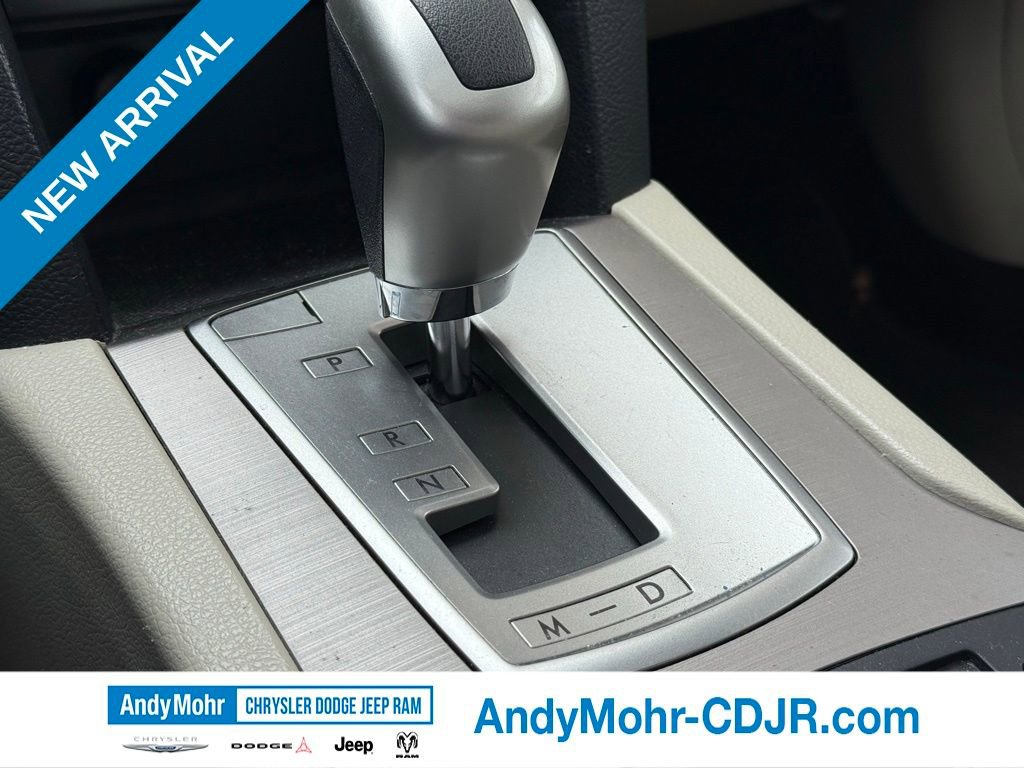 Used 2011 Subaru Outback 2.5i Limited image 15