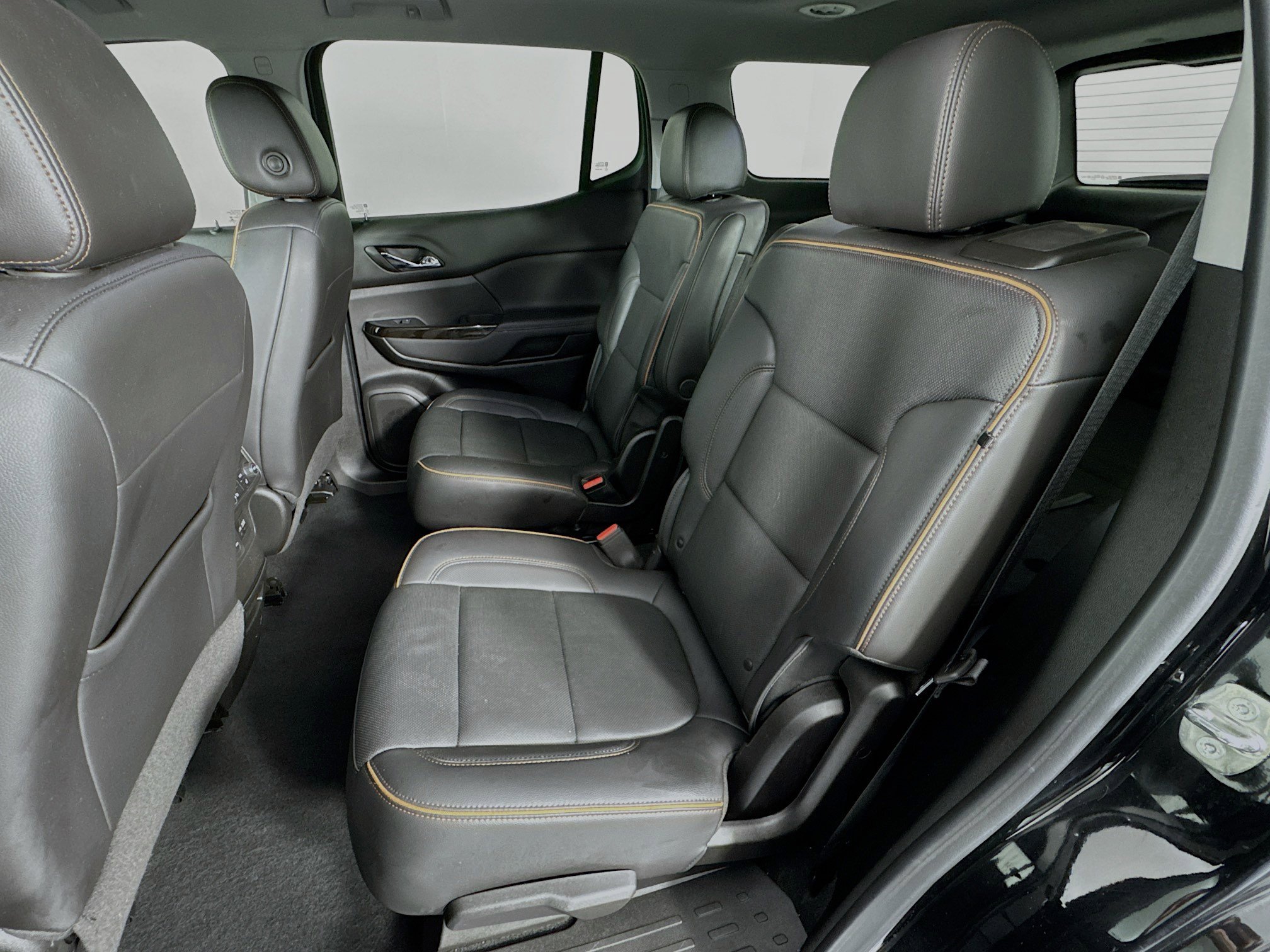 Used 2023 GMC Acadia AT4 w/ Technology Package image 25