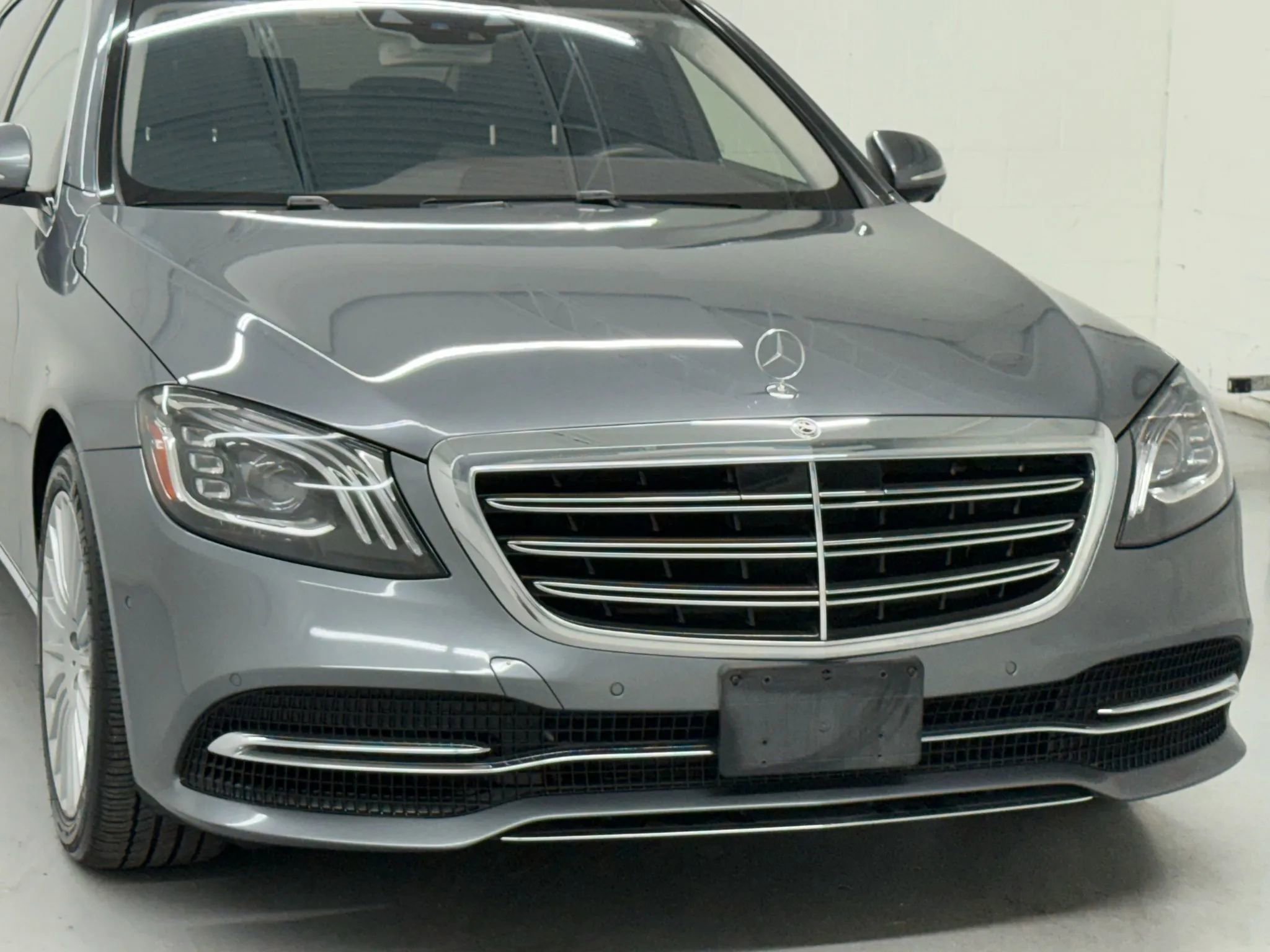Used 2018 Mercedes-Benz S 560 4MATIC Sedan image 42