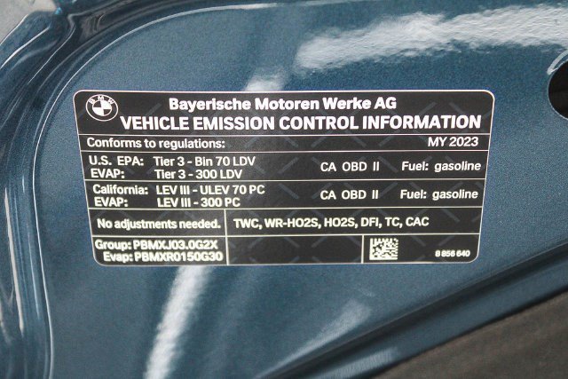 Used 2023 BMW 540i w/ Premium Package RWD image 29