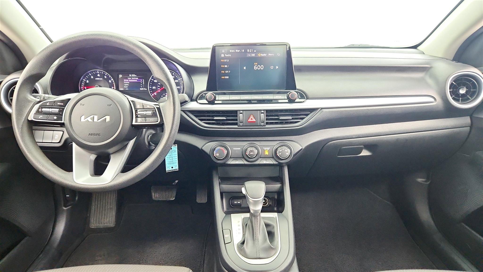 Used 2023 Kia Forte LXS image 27