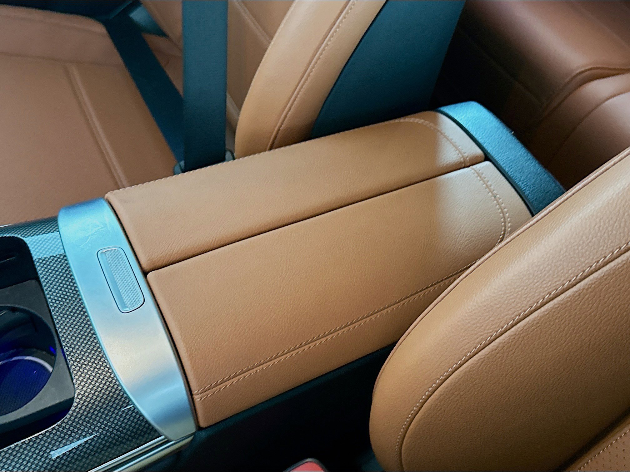 Used 2023 Mercedes-Benz GLC 300 4MATIC w/ Exclusive Trim Package image 18