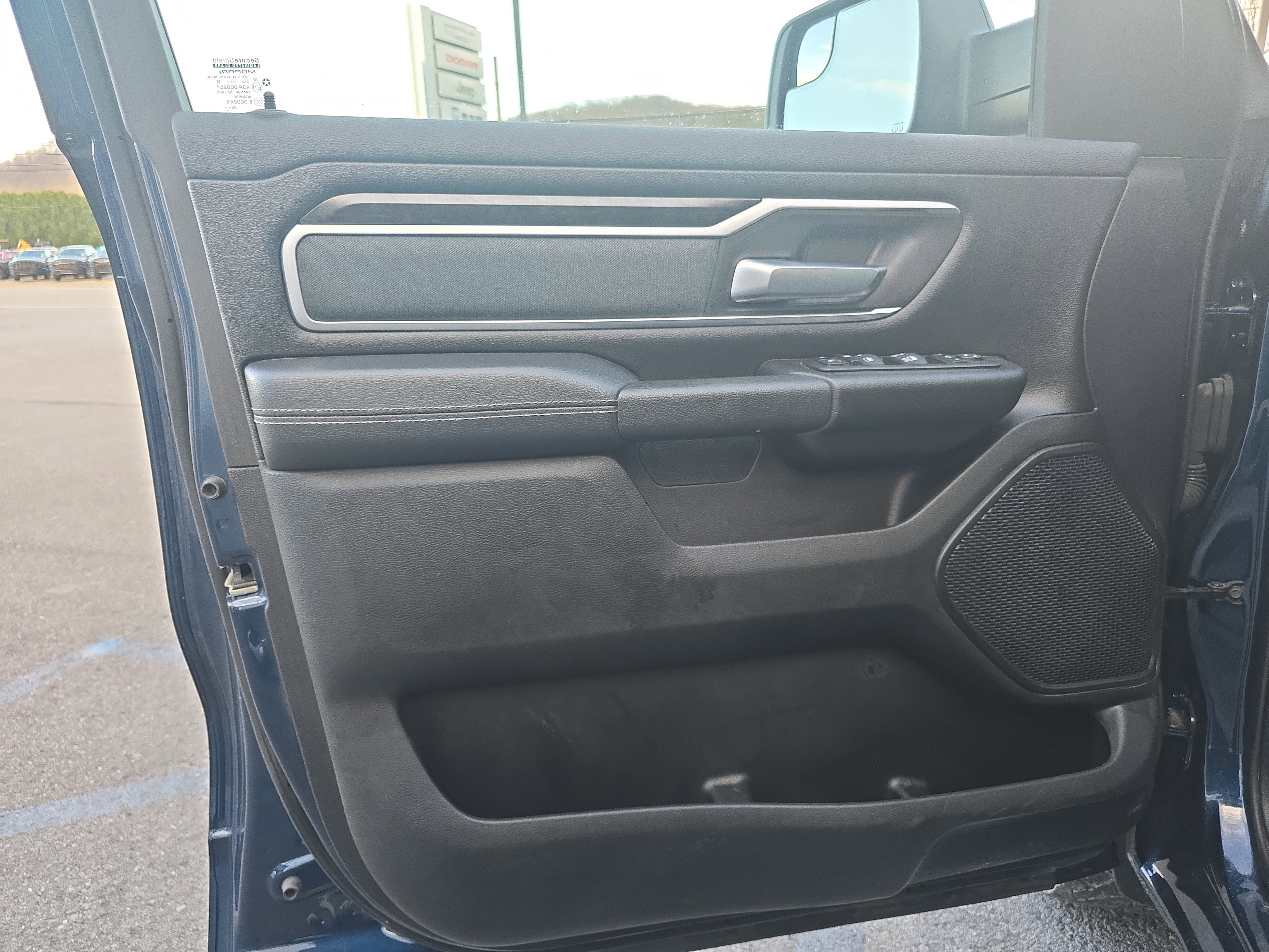 Used 2023 RAM 1500 Big Horn AWD/4WD image 17