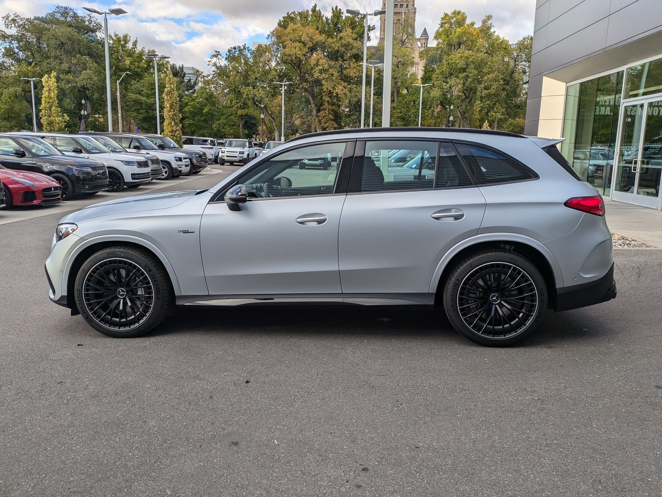 New 2025 Mercedes-Benz GLC 43 AMG 4MATIC image 8