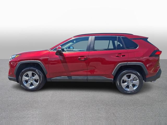 Used 2025 Toyota RAV4 XLE AWD/4WD image 7