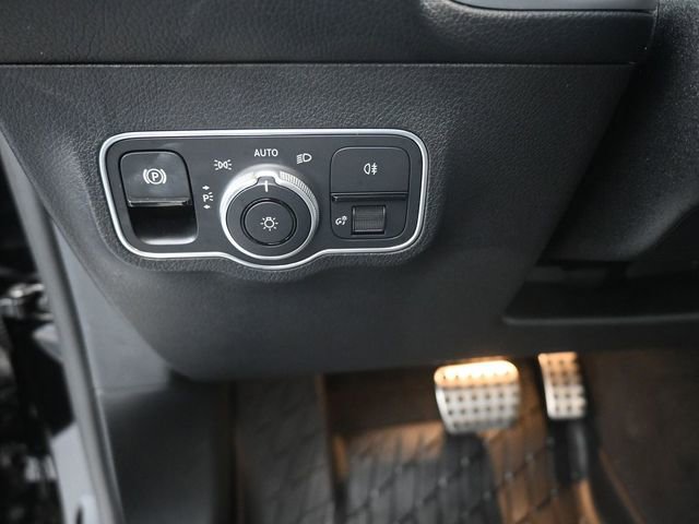 Certified 2023 Mercedes-Benz GLB 250 image 20