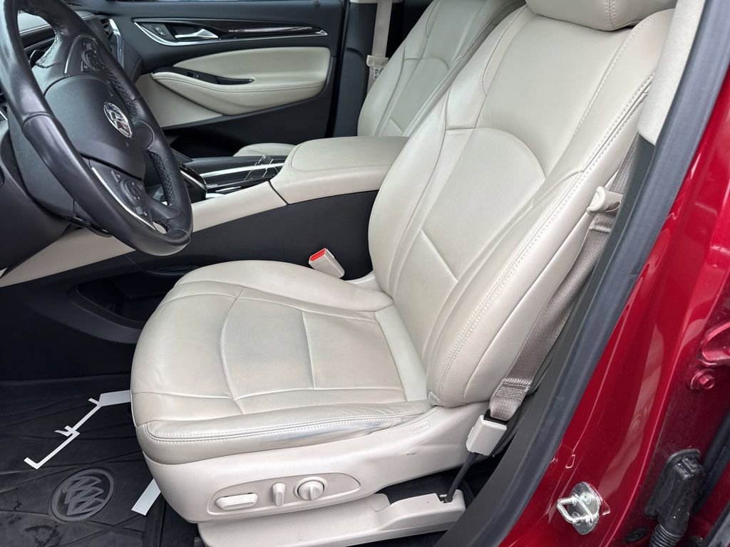 Used 2021 Buick Enclave Essence w/ Sound and Sites Package image 14