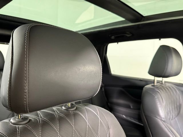 Used 2022 Hyundai Santa Fe Calligraphy image 32