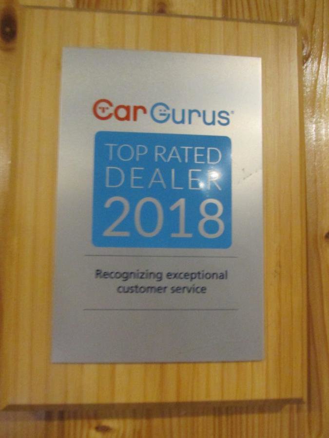 Used 2019 GMC Yukon XL SLT w/ Premium Edition image 5