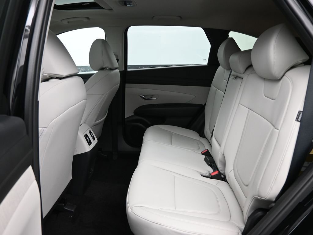 Used 2025 Hyundai Tucson SEL image 31